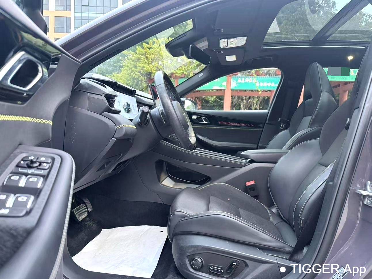 LYNK&CO 2025 LYNK&CO 03 2.0TD Champion Pro Automatic Transmission