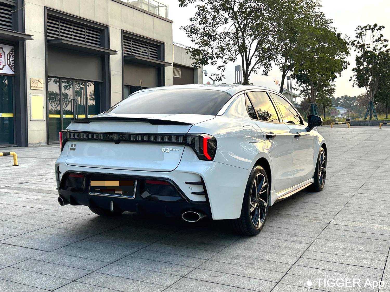 LYNK&CO 2023 LYNK&CO 03 EM-F 1.5T PM Automatic Transmission