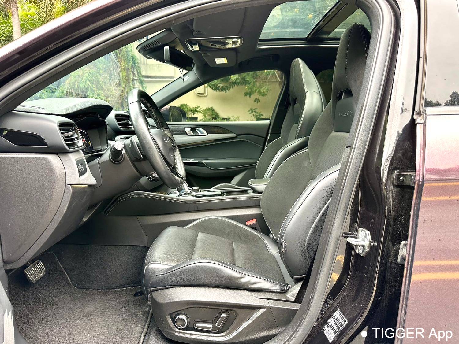 LYNK&CO 2022 LYNK&CO 03 2.0TD Power Pro Automatic Transmission