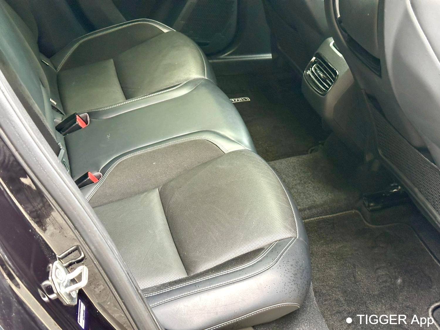 LYNK&CO 2022 LYNK&CO 03 2.0TD Power Pro Automatic Transmission