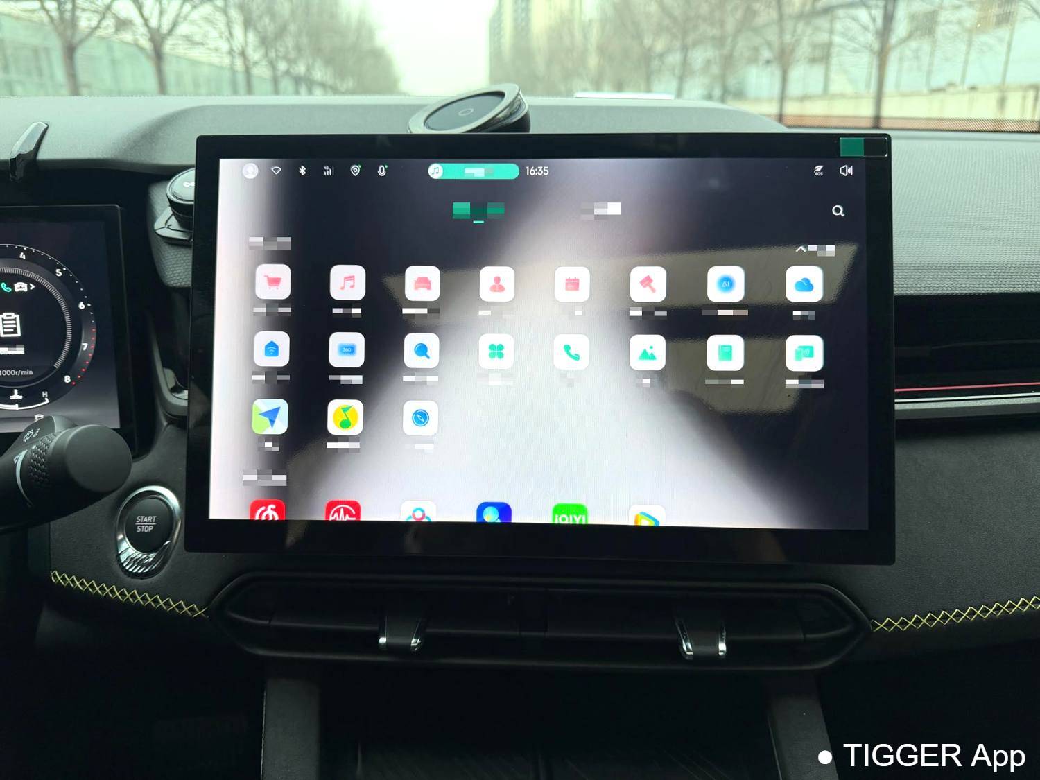 LYNK&CO 2023 LYNK&CO 03 1.5TD Power Pro Automatic Transmission