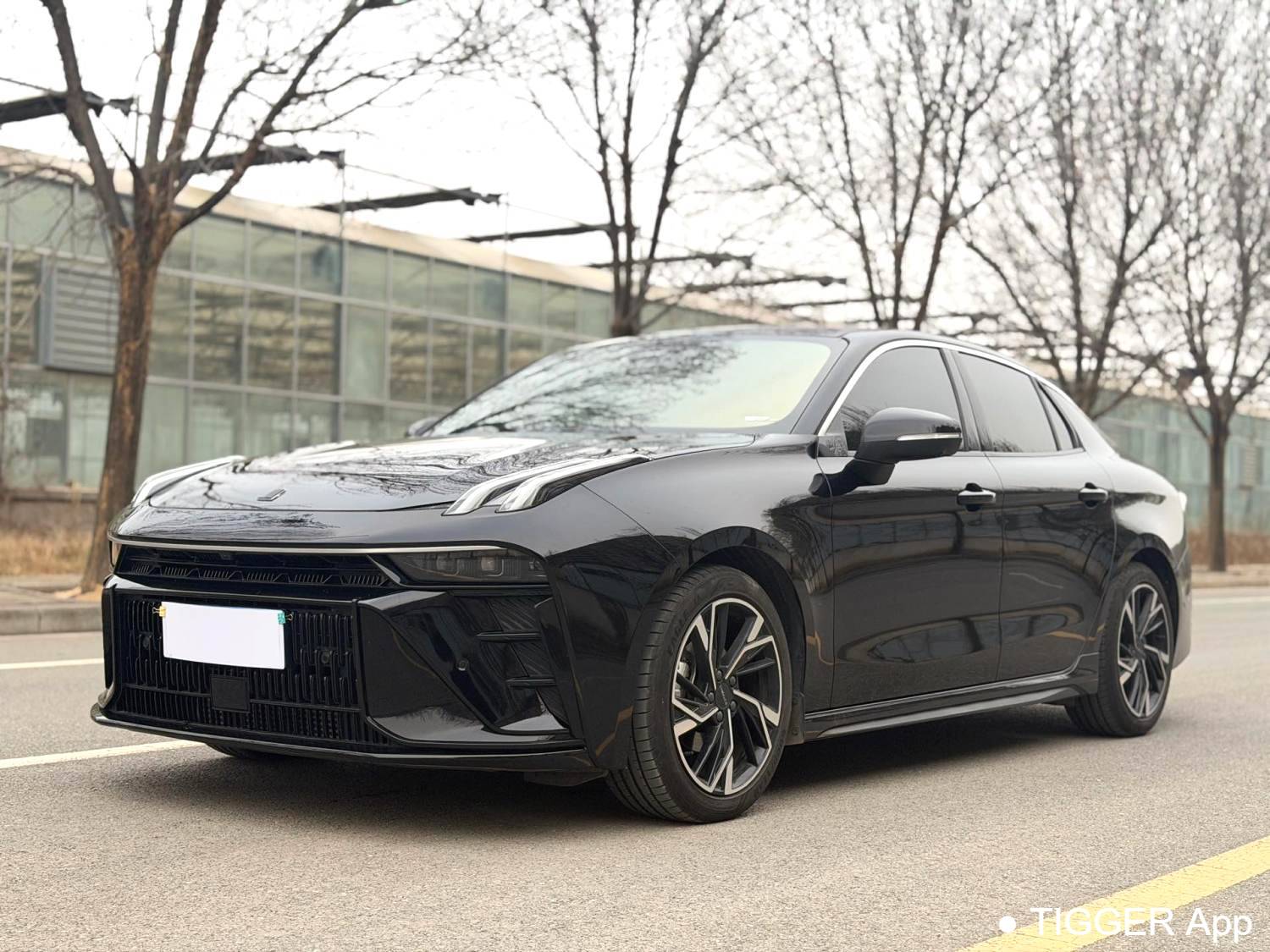 LYNK&CO 2023 LYNK&CO 03 1.5TD Power Pro Automatic Transmission