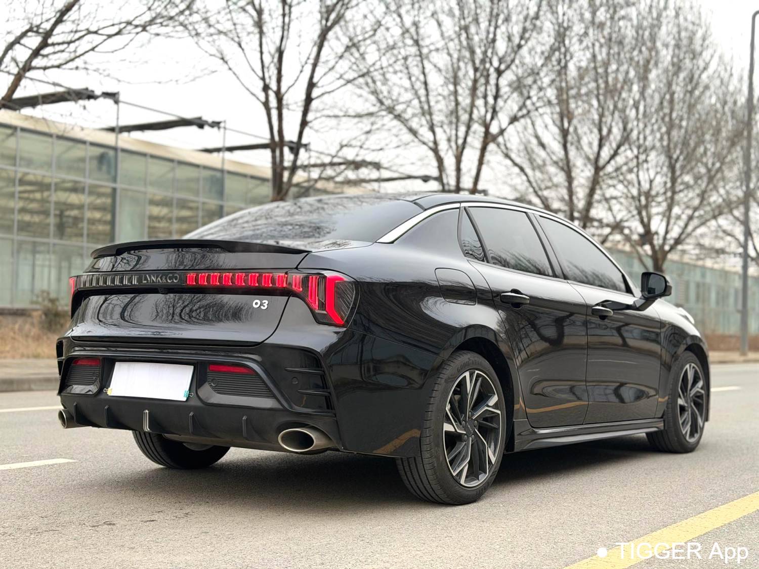 LYNK&CO 2023 LYNK&CO 03 1.5TD Power Pro Automatic Transmission