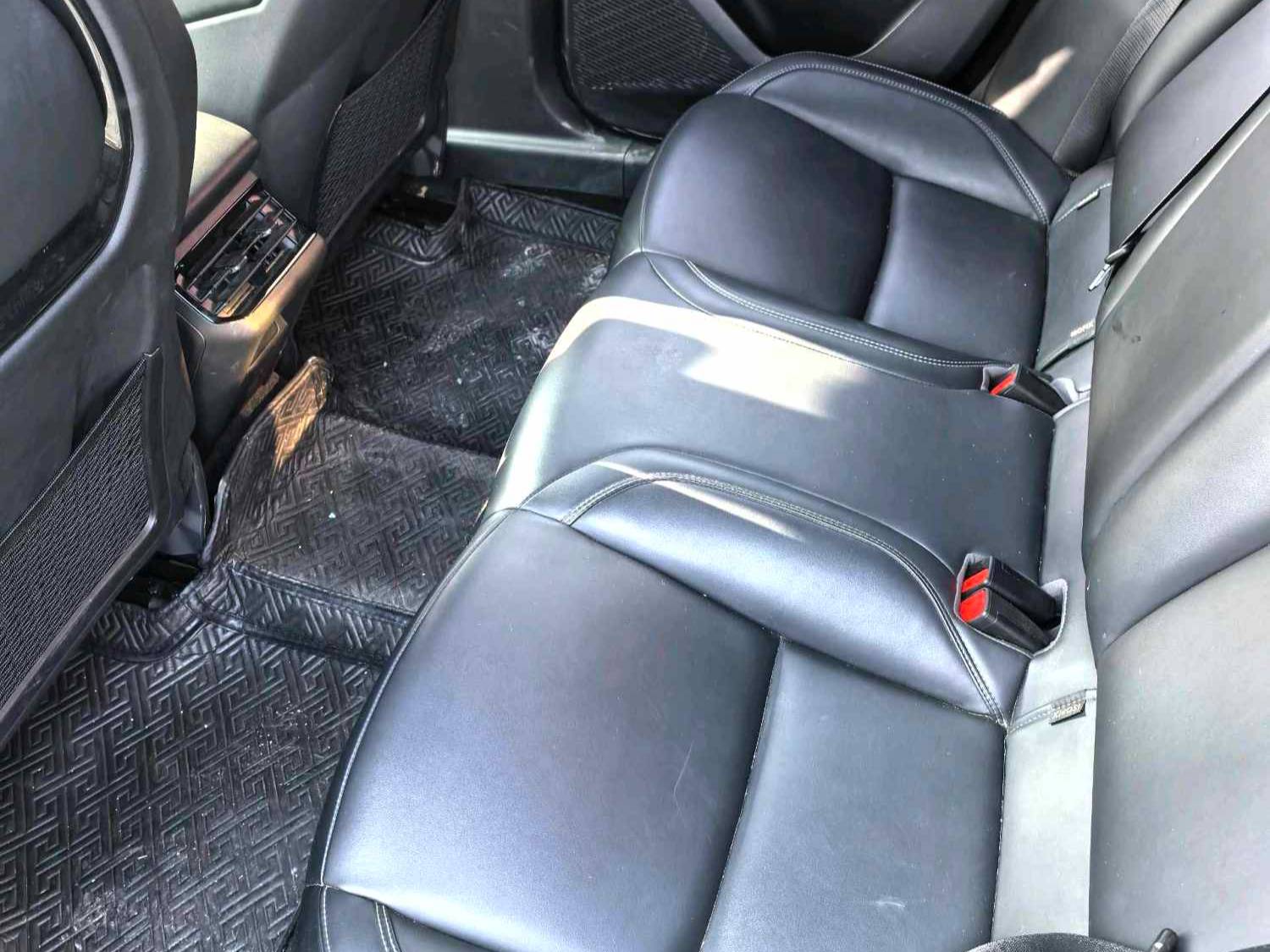 LYNK&CO  2023 LYNK&CO  03 1.5TD Power Plus Automatic Transmission