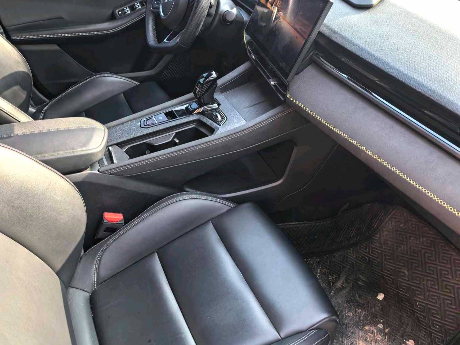 LYNK&CO  2023 LYNK&CO  03 1.5TD Power Plus Automatic Transmission