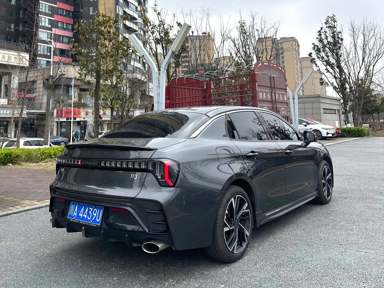 LYNK&CO 2023 LYNK&CO 03 1.5TD Power Pro Automatic Transmission