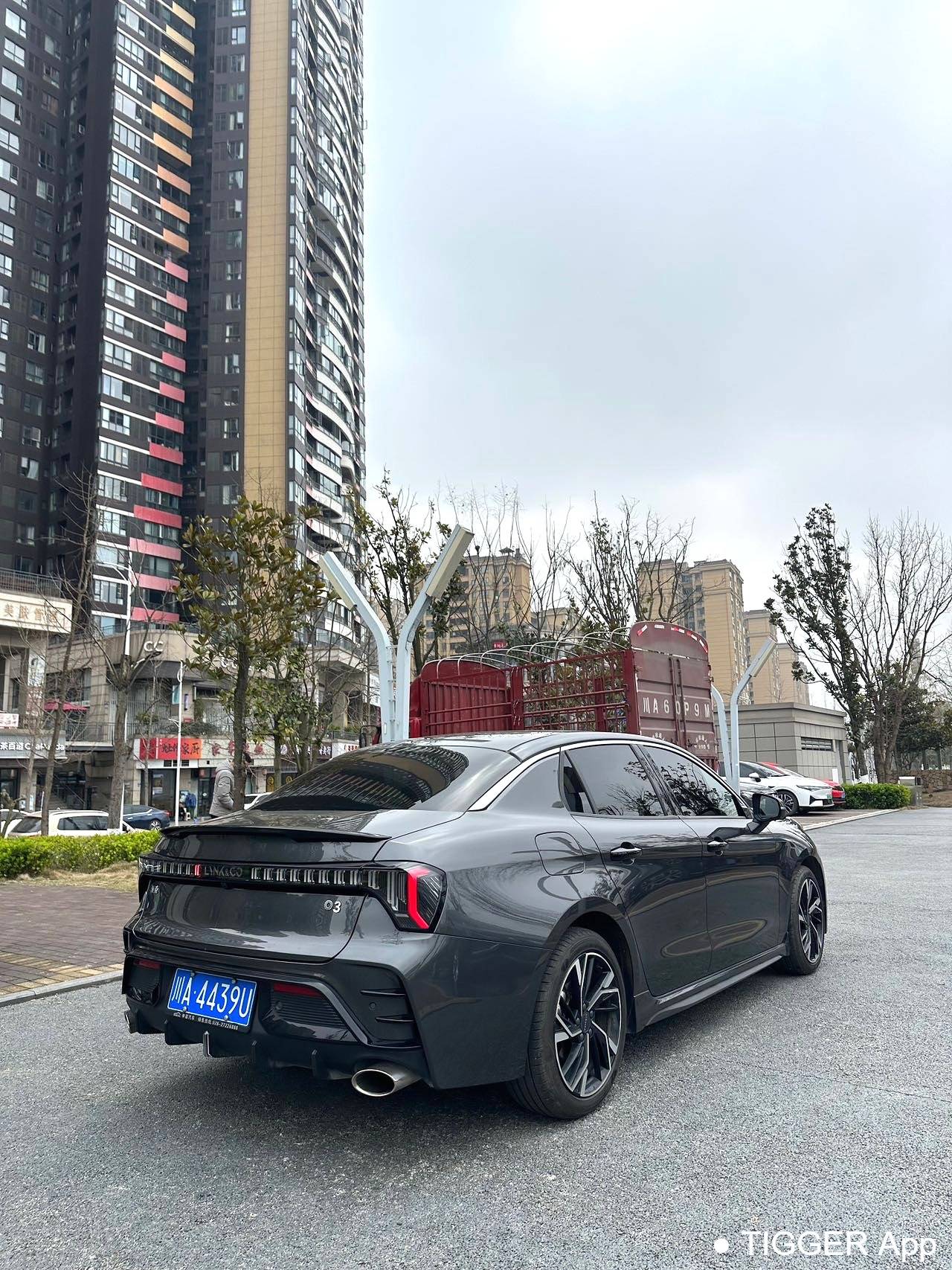 LYNK&CO 2023 LYNK&CO 03 1.5TD Power Pro Automatic Transmission