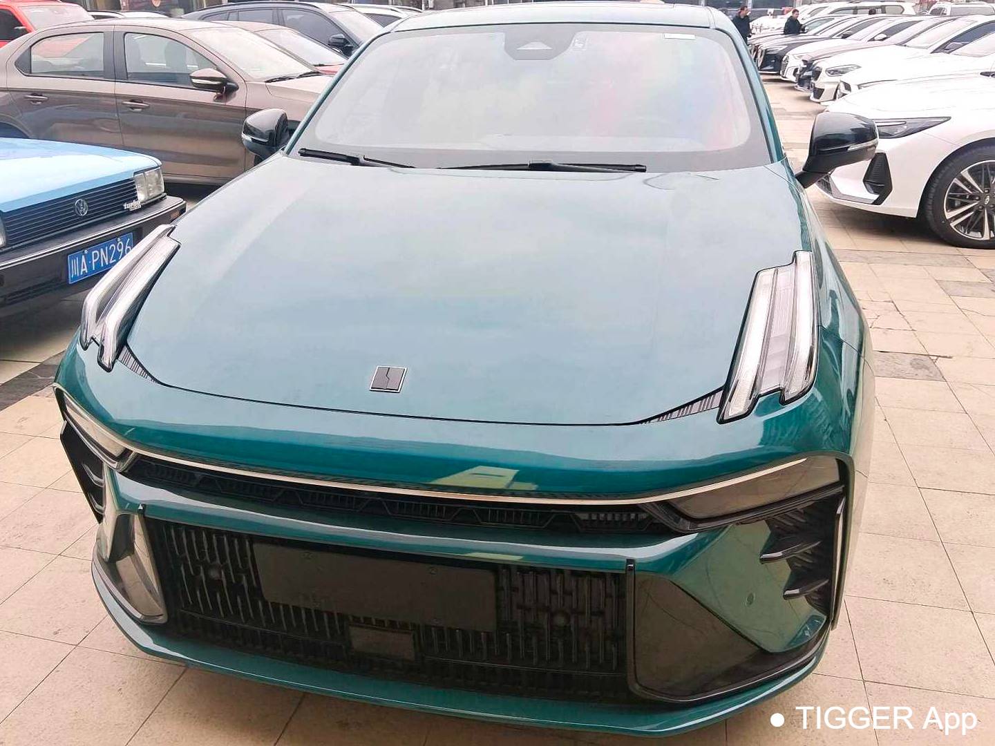 LYNK&CO 2023 LYNK&CO 03 1.5TD Power Pro Automatic Transmission