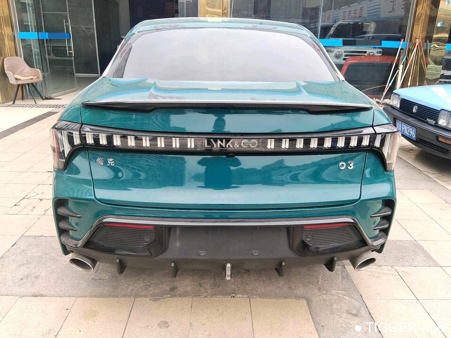 LYNK&CO 2023 LYNK&CO 03 1.5TD Power Pro Automatic Transmission