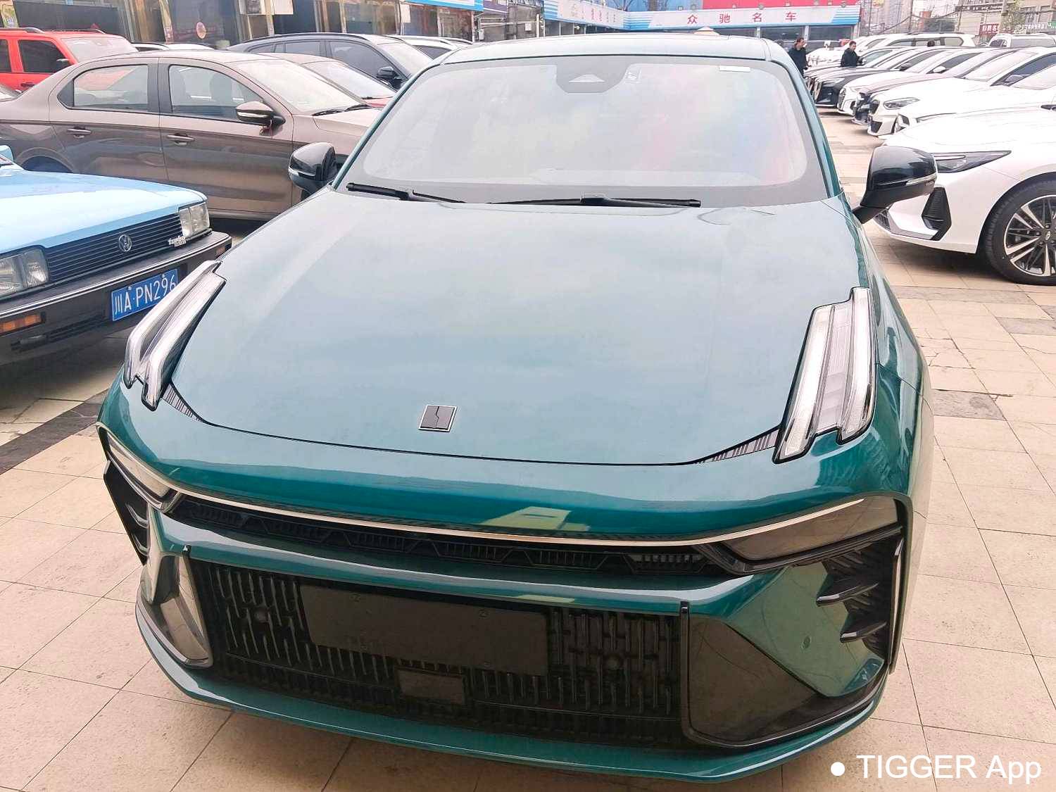 LYNK&CO 2023 LYNK&CO 03 1.5TD Power Pro Automatic Transmission