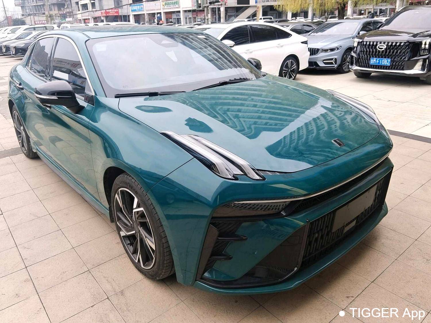 LYNK&CO 2023 LYNK&CO 03 1.5TD Power Pro Automatic Transmission