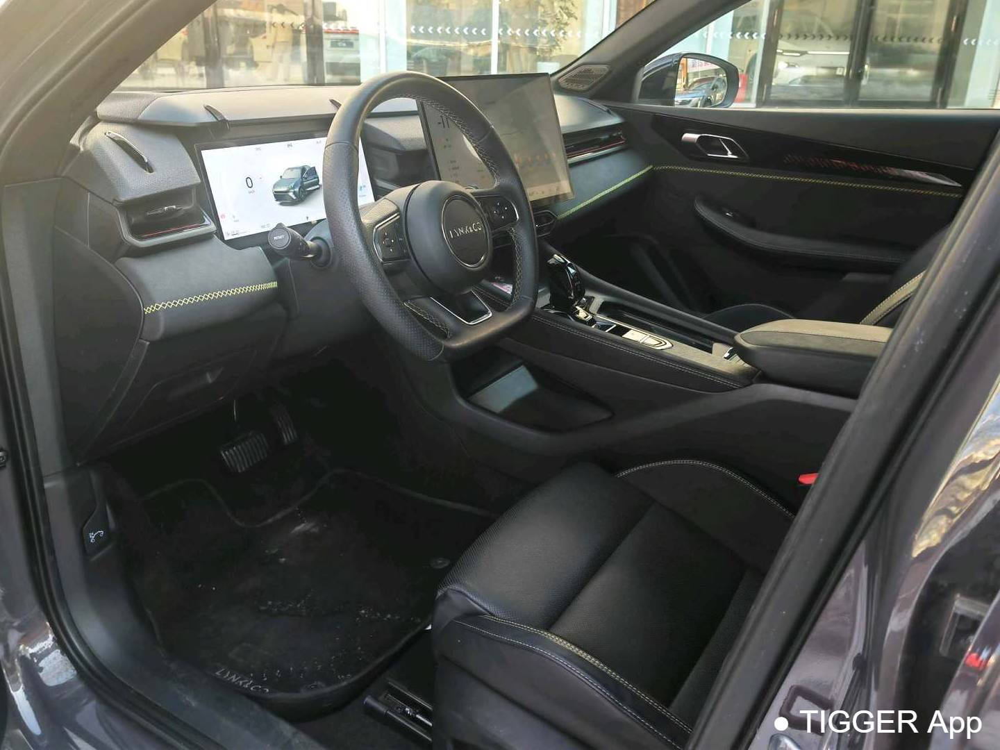 LYNK&CO 2025 LYNK&CO 03 1.5TD Champion Pro Automatic Transmission