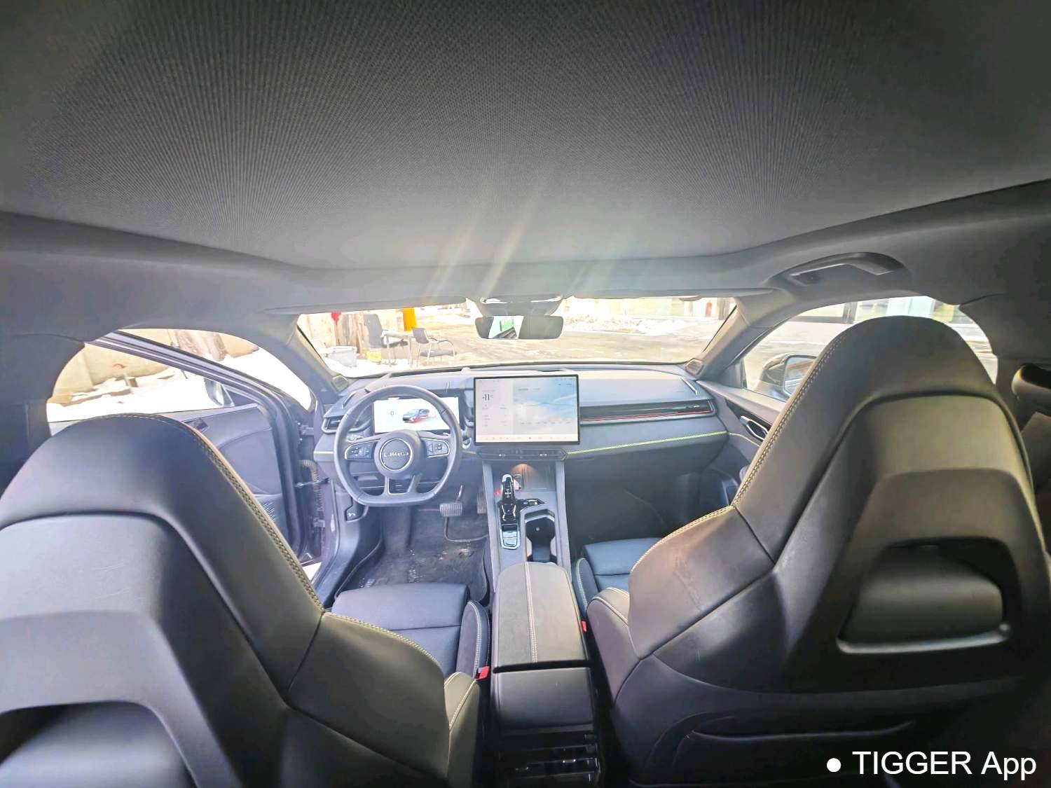 LYNK&CO 2025 LYNK&CO 03 1.5TD Champion Pro Automatic Transmission