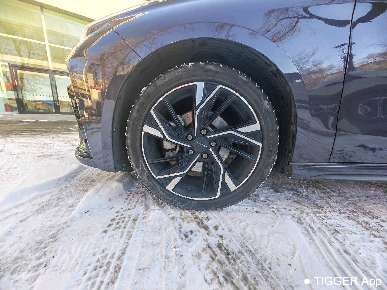 LYNK&CO 2025 LYNK&CO 03 1.5TD Champion Pro Automatic Transmission