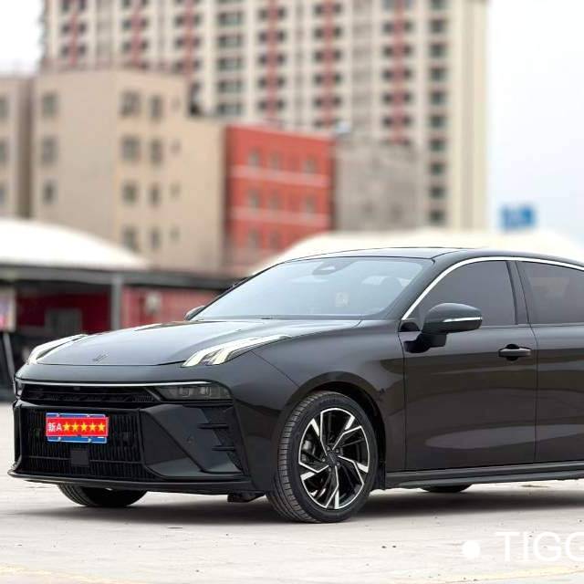 LYNK&CO  2023 LYNK&CO  03 1.5TD Power Pro Automatic Transmission Used Car