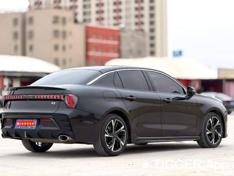 LYNK&CO  2023 LYNK&CO  03 1.5TD Power Pro Automatic Transmission