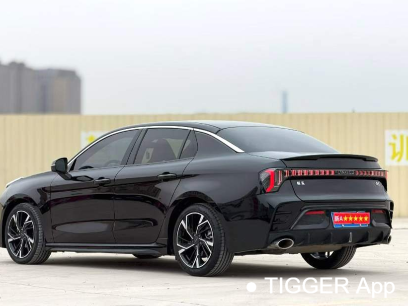 LYNK&CO  2023 LYNK&CO  03 1.5TD Power Pro Automatic Transmission