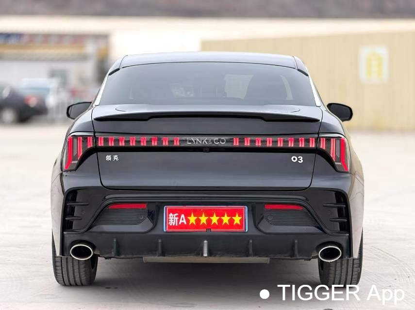 LYNK&CO  2023 LYNK&CO  03 1.5TD Power Pro Automatic Transmission