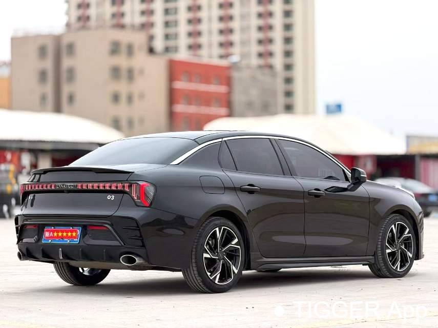 LYNK&CO  2023 LYNK&CO  03 1.5TD Power Pro Automatic Transmission