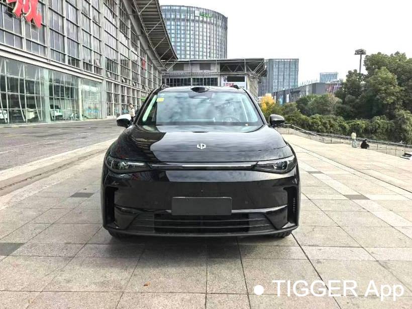 LEAP 2026 C16 630 LiDAR Smart Edition 6-seater automatic transmission