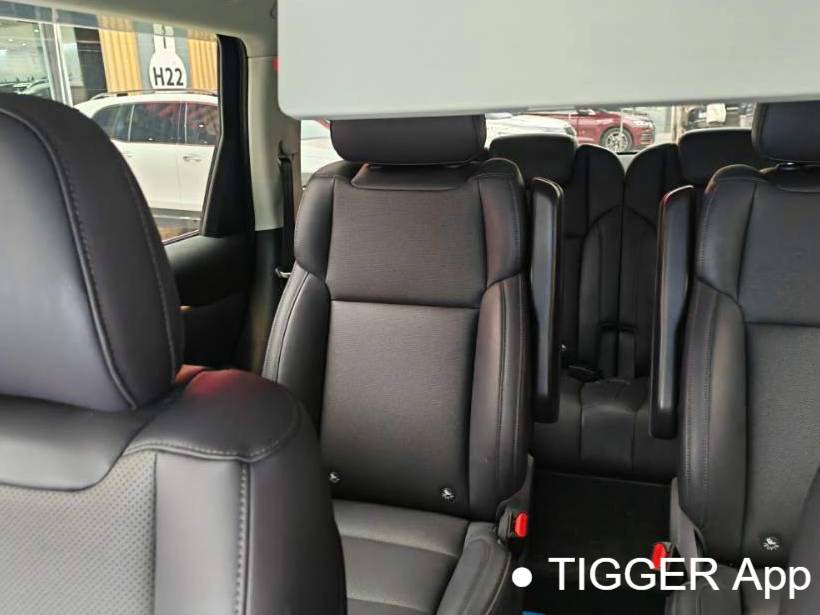 LEAP 2024 C16 200 Premium Edition Automatic Transmission