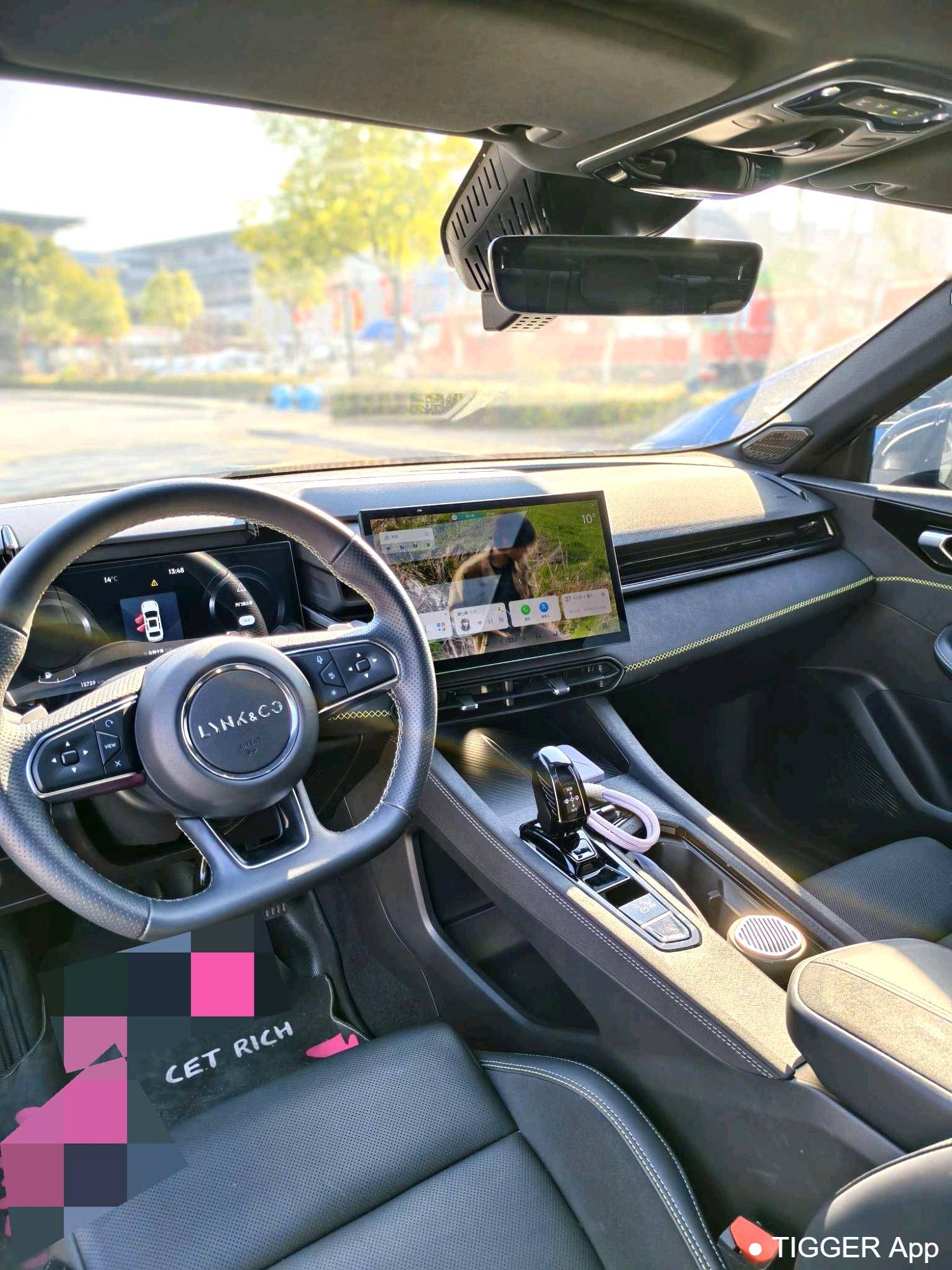 LYNK&CO 2023 LYNK&CO 03 1.5TD Power Pro Automatic Transmission