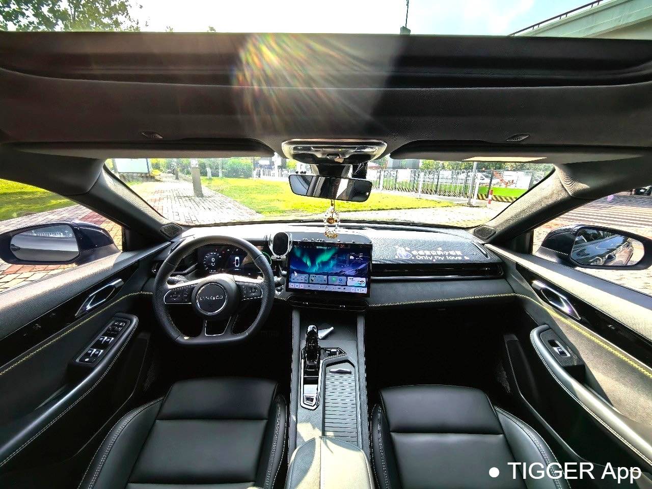 LYNK&CO 2023 LYNK&CO 03 1.5TD Power Plus Automatic Transmission