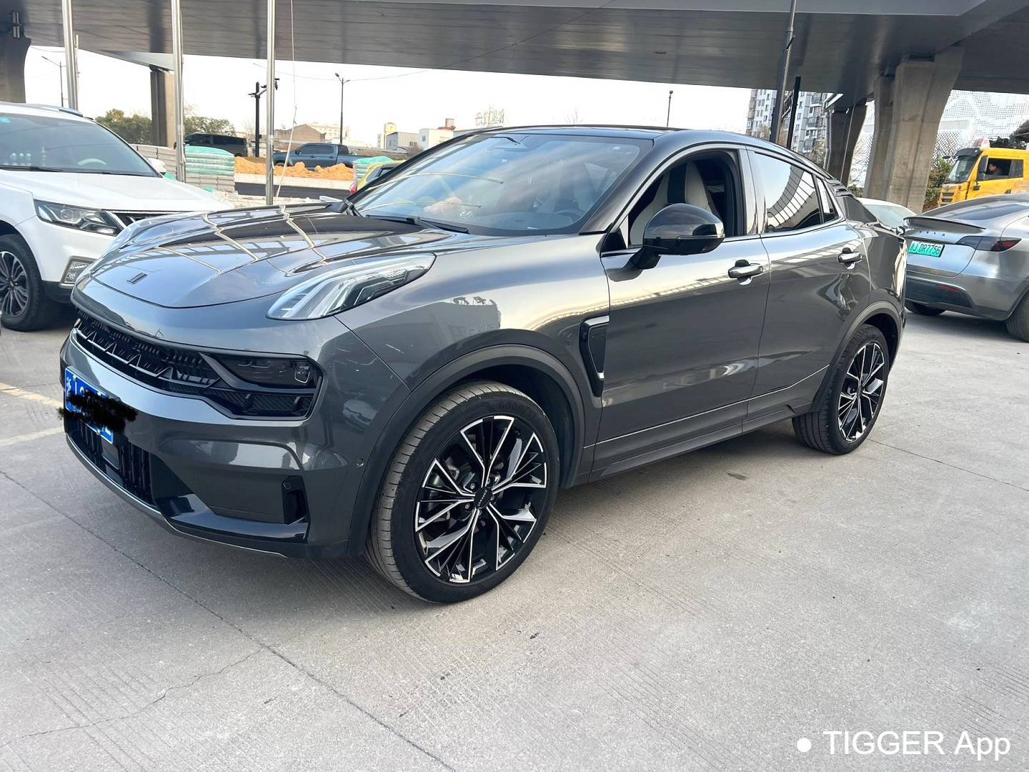 LYNK&CO 2023 LYNK&CO 05 2.0TD 2WD Yao Halo Automatic Transmission