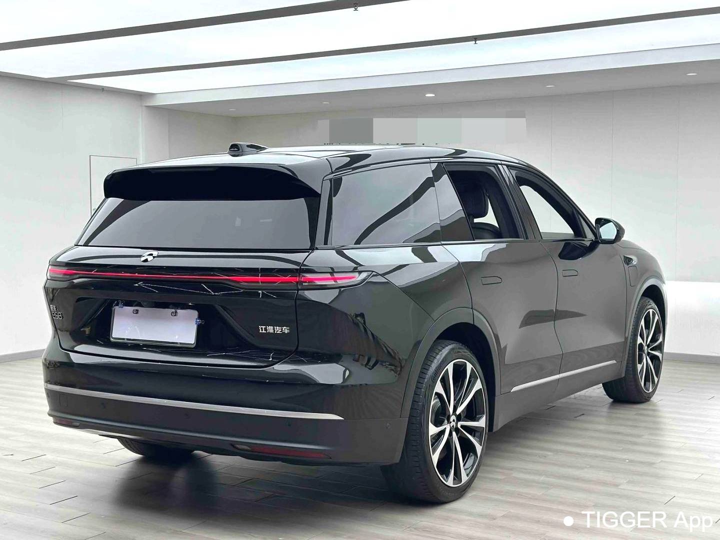 NIO 2023 ES8 100kWh Signature Edition Automatic Transmission