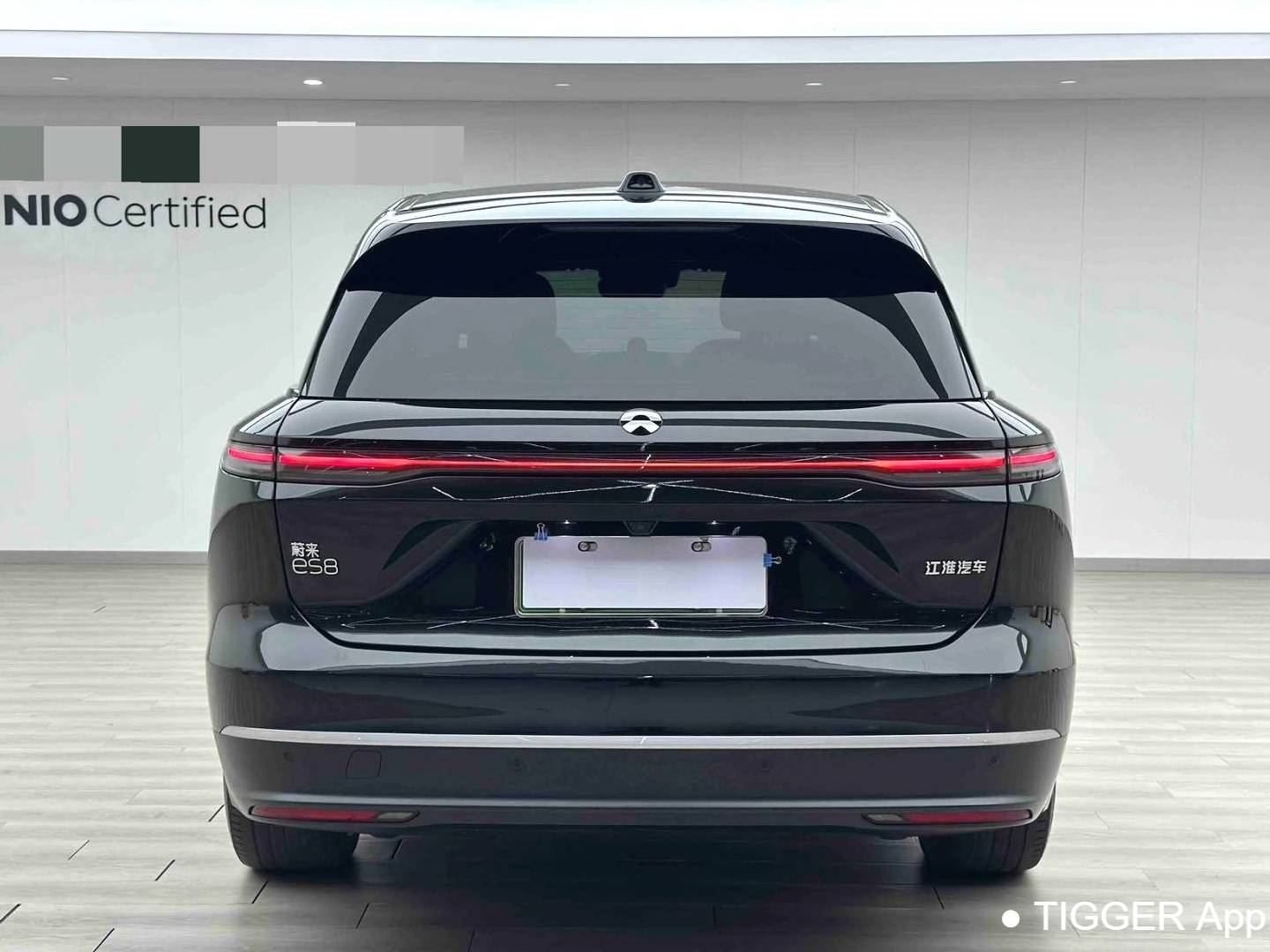 NIO 2023 ES8 100kWh Signature Edition Automatic Transmission