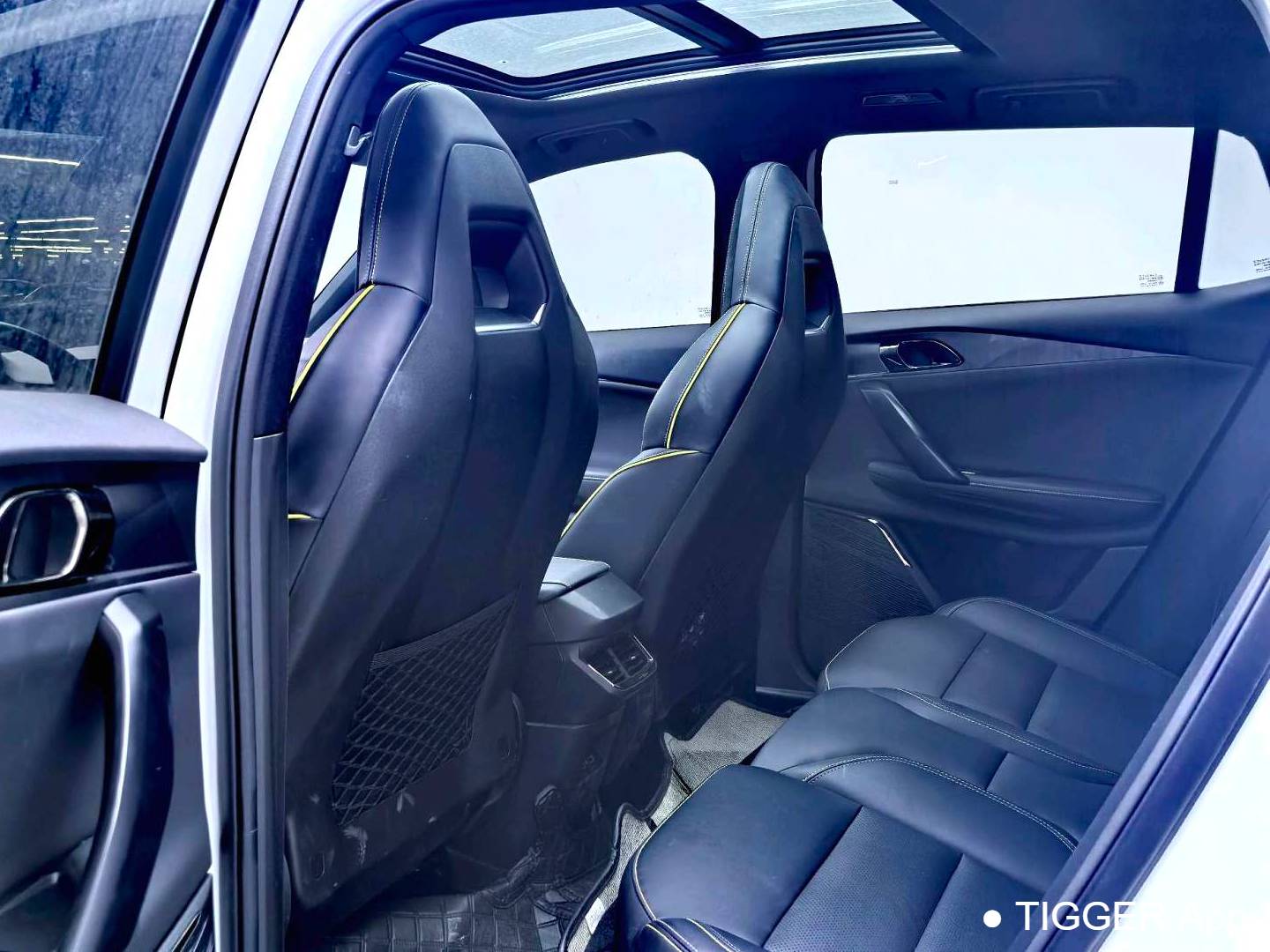 LYNK&CO  2023 LYNK&CO  06 1.5T Remix Pro Automatic Transmission