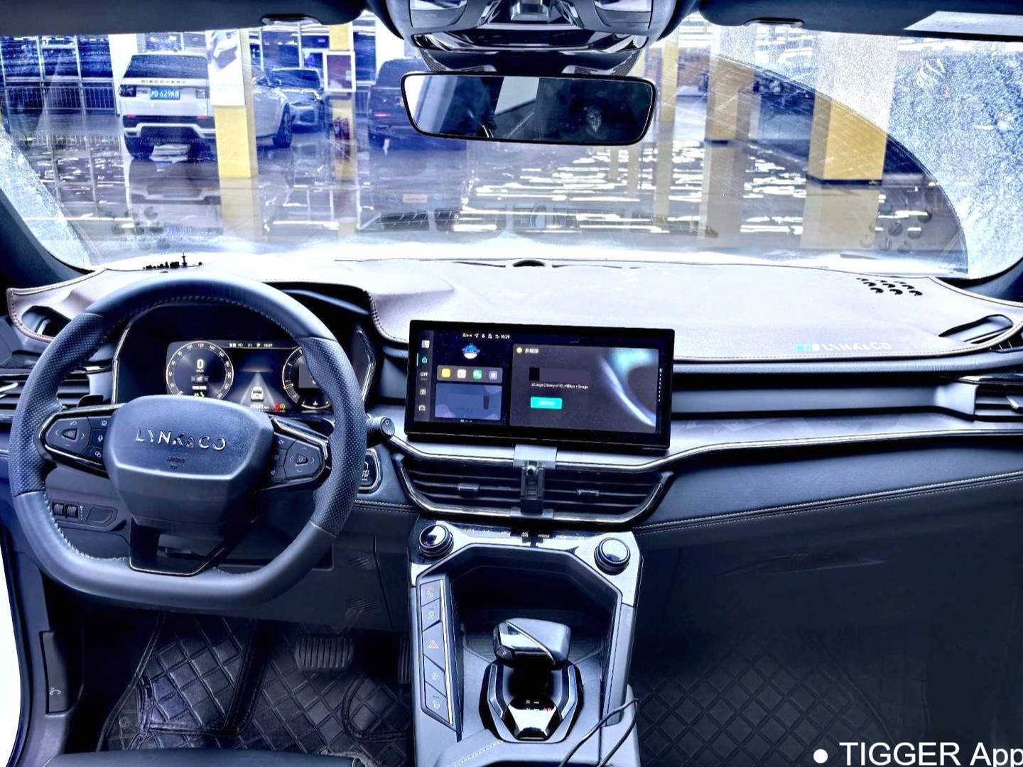 LYNK&CO  2023 LYNK&CO  06 1.5T Remix Pro Automatic Transmission