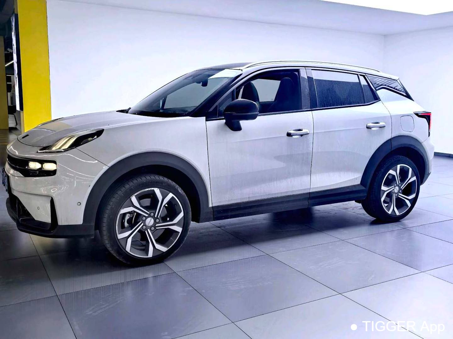 LYNK&CO  2023 LYNK&CO  06 1.5T Remix Pro Automatic Transmission