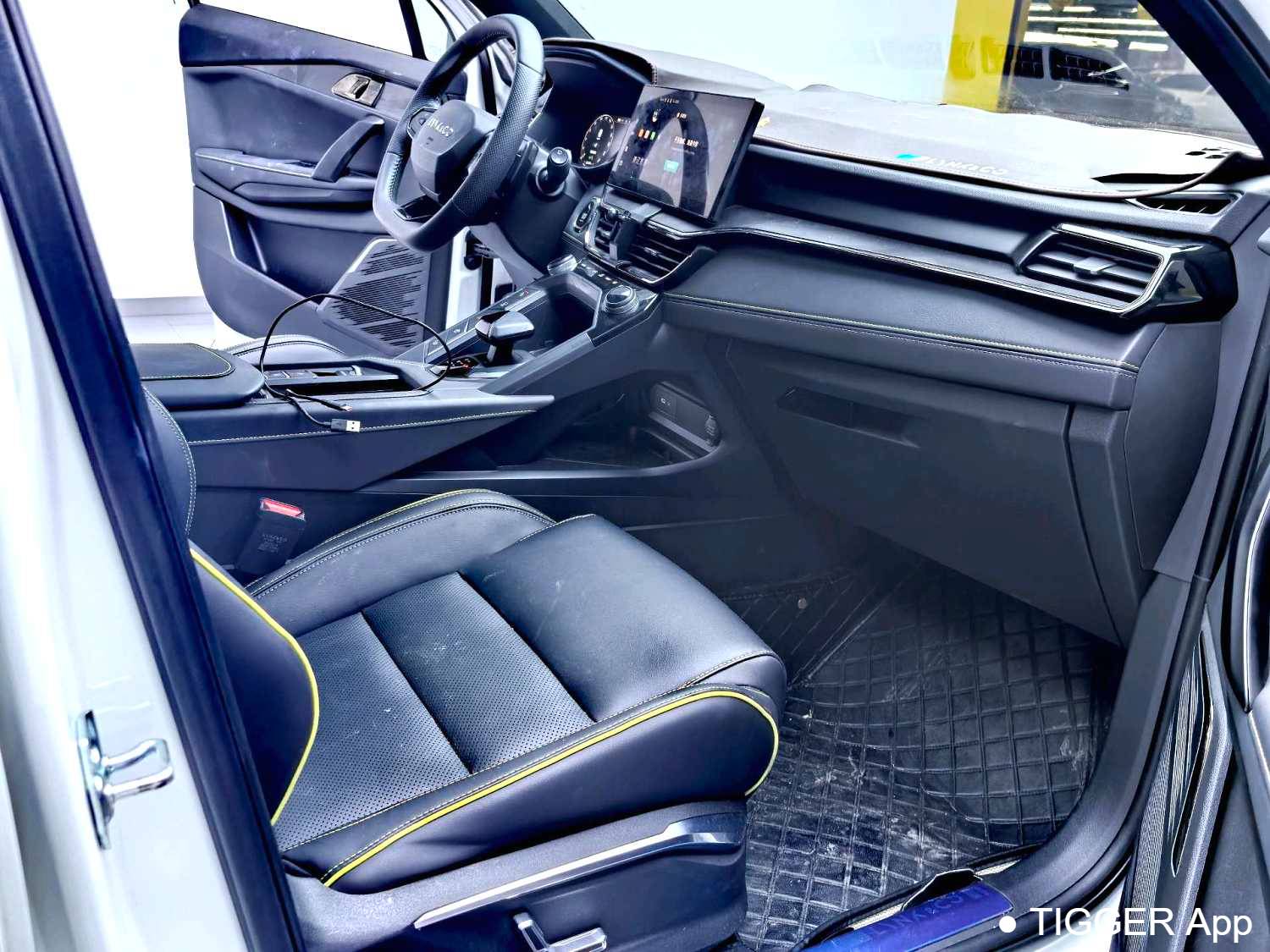 LYNK&CO  2023 LYNK&CO  06 1.5T Remix Pro Automatic Transmission