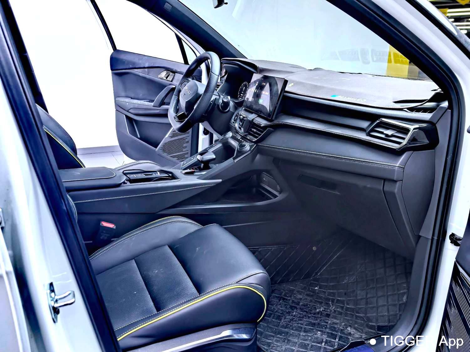 LYNK&CO  2023 LYNK&CO  06 1.5T Remix Pro Automatic Transmission