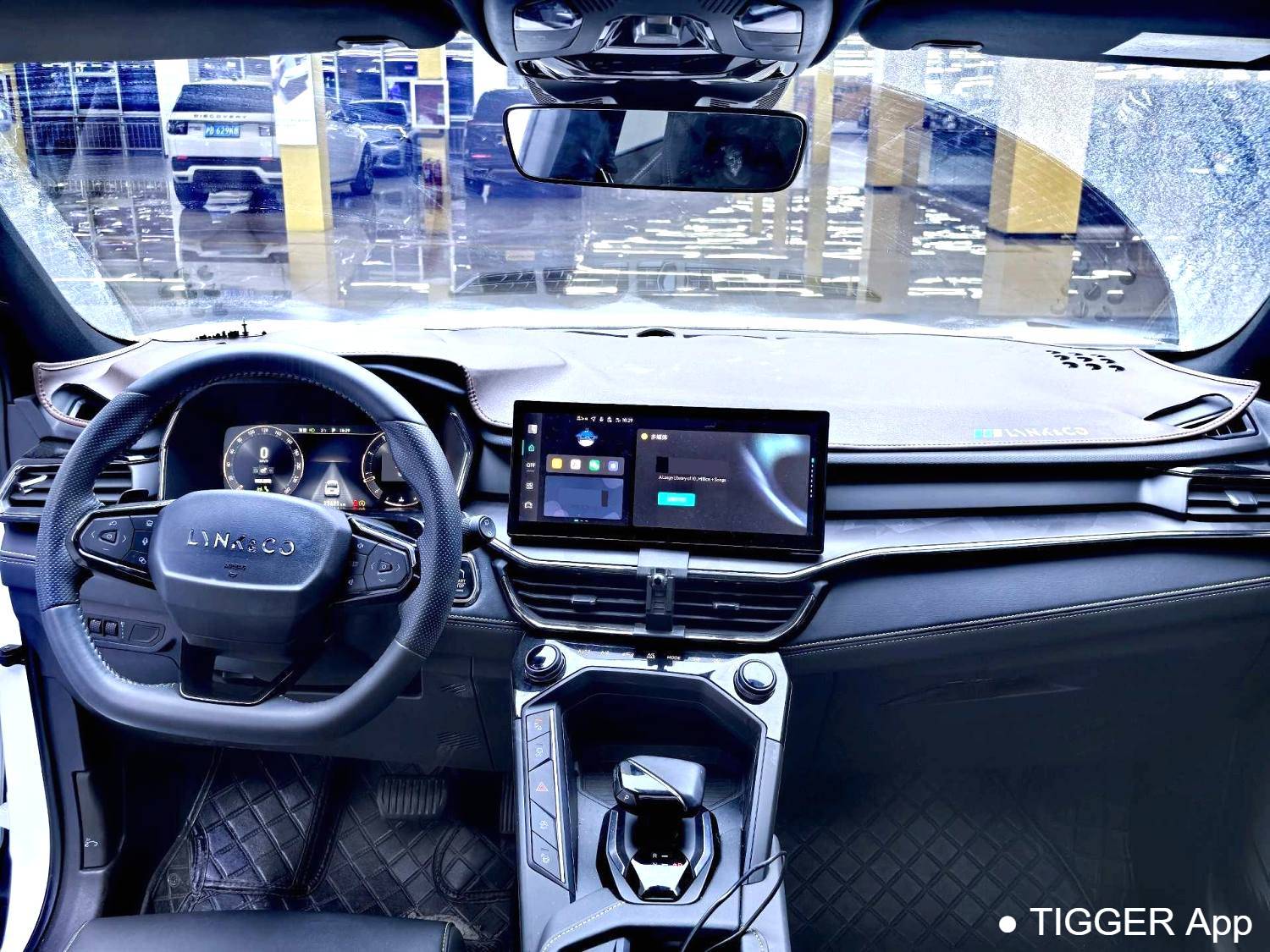 LYNK&CO  2023 LYNK&CO  06 1.5T Remix Pro Automatic Transmission