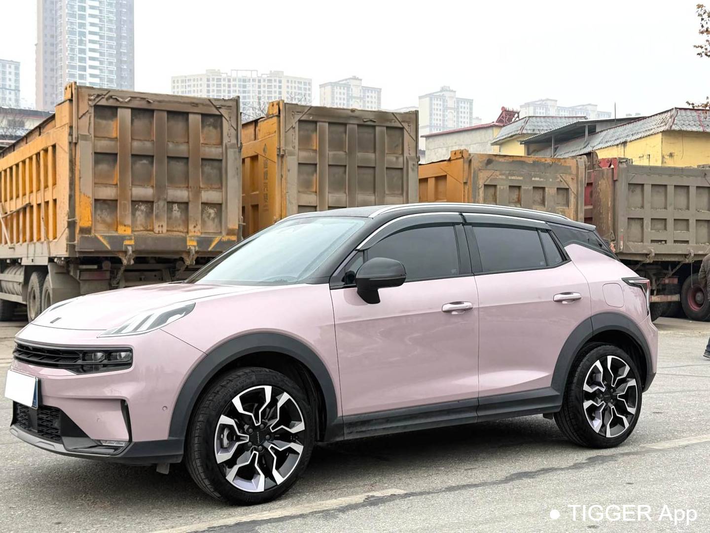 LYNK&CO 2022 LYNK&CO 06 1.5TD Shero Pink Special Edition Automatic Transmission