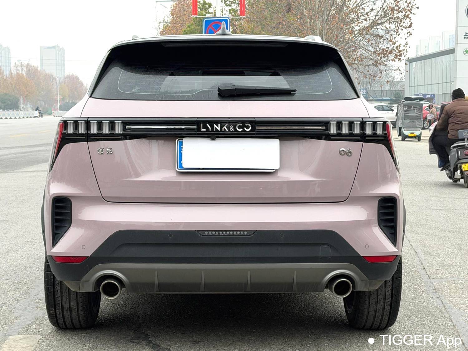 LYNK&CO 2022 LYNK&CO 06 1.5TD Shero Pink Special Edition Automatic Transmission