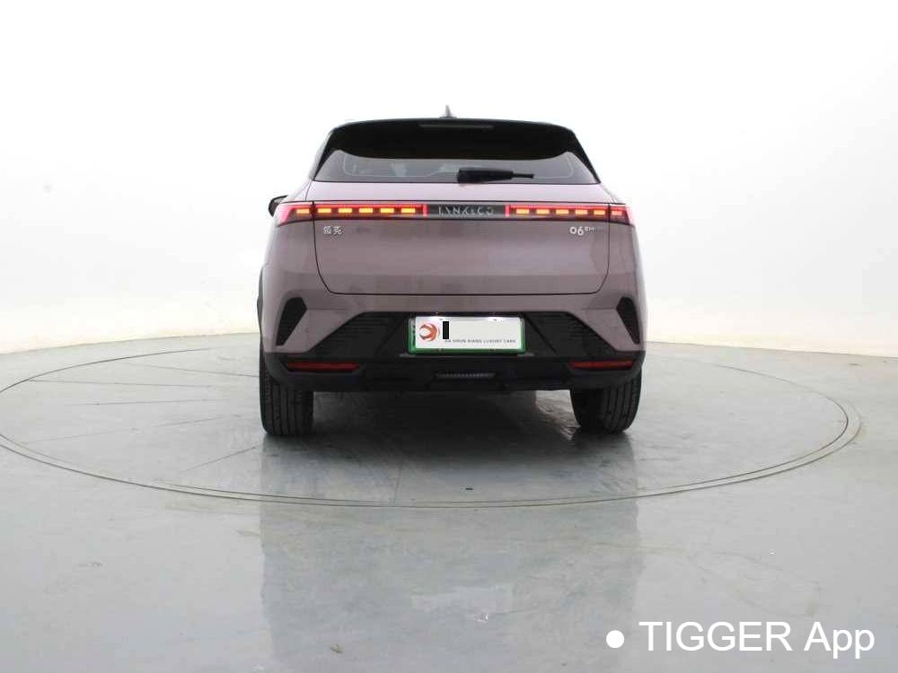 LYNK&CO  2023 LYNK&CO  06 EM-P 1.5 126 Long Range Halo Automatic Transmission