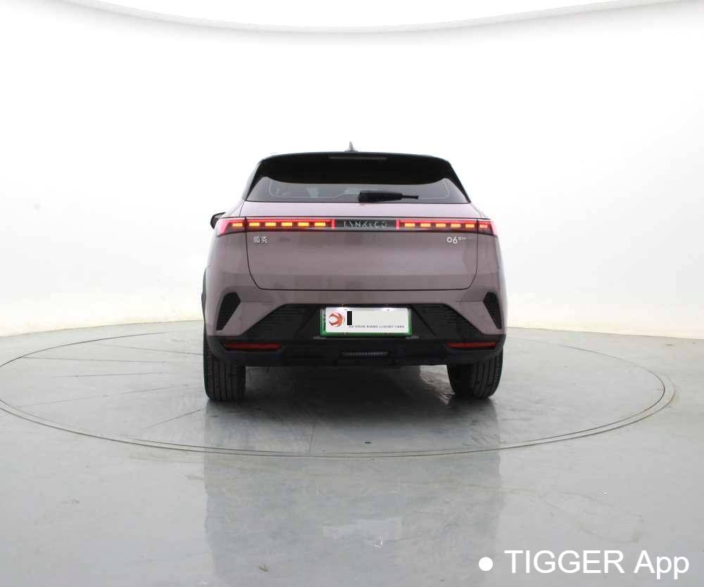 LYNK&CO  2023 LYNK&CO  06 EM-P 1.5 126 Long Range Halo Automatic Transmission