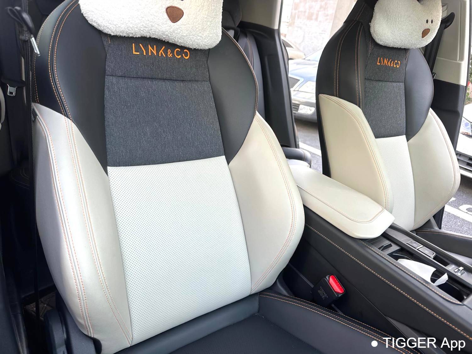 LYNK&CO 06 New Energy 2022 LYNK&CO 06 PHEV 1.5TD 84KM Range Edition Pro Automatic Transmission