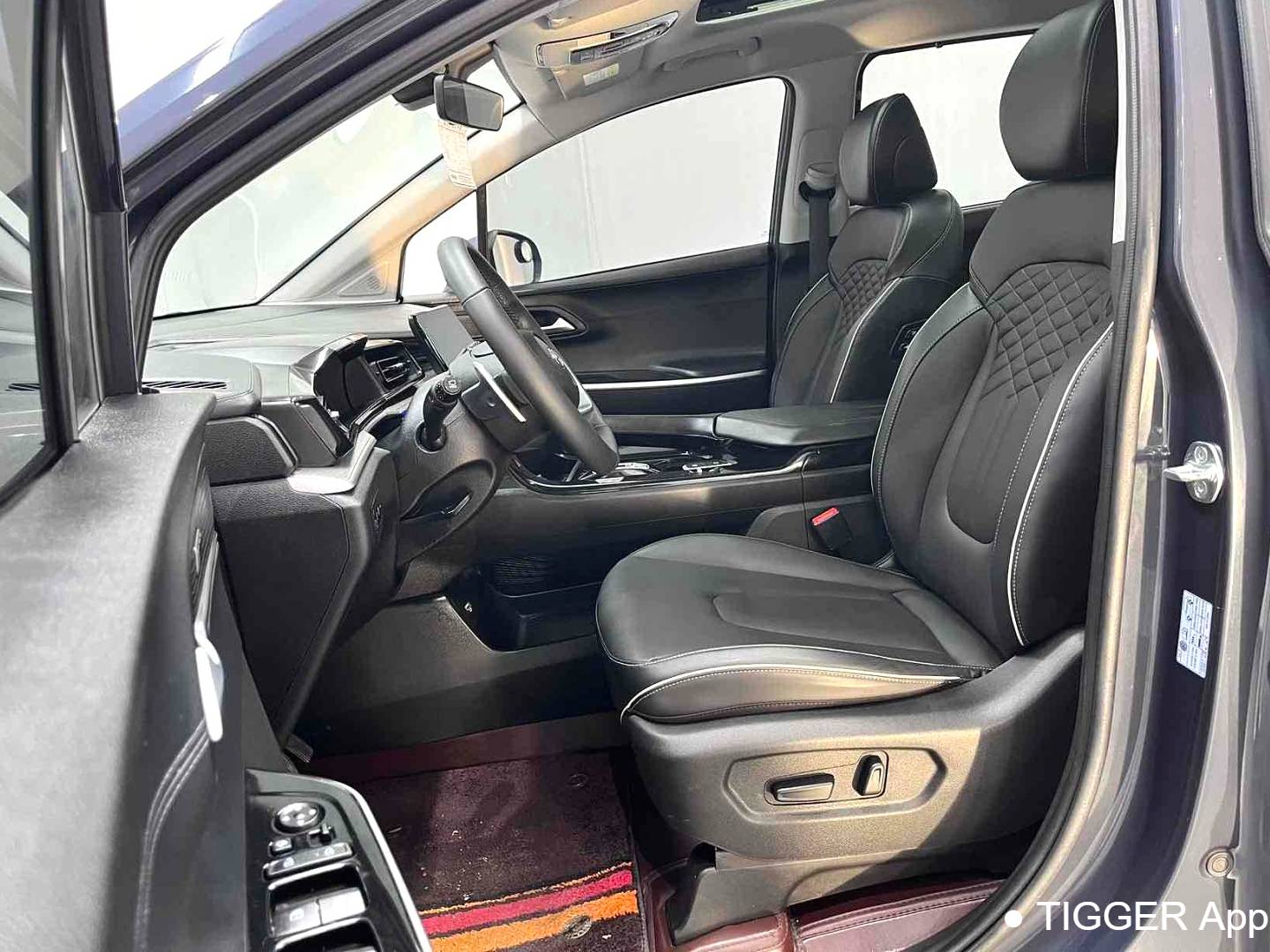 HYUNDAI 2021 Custo 2.0TGDi 380TGDi LUX Premium Intelligent Love Premium Automatic Transmission