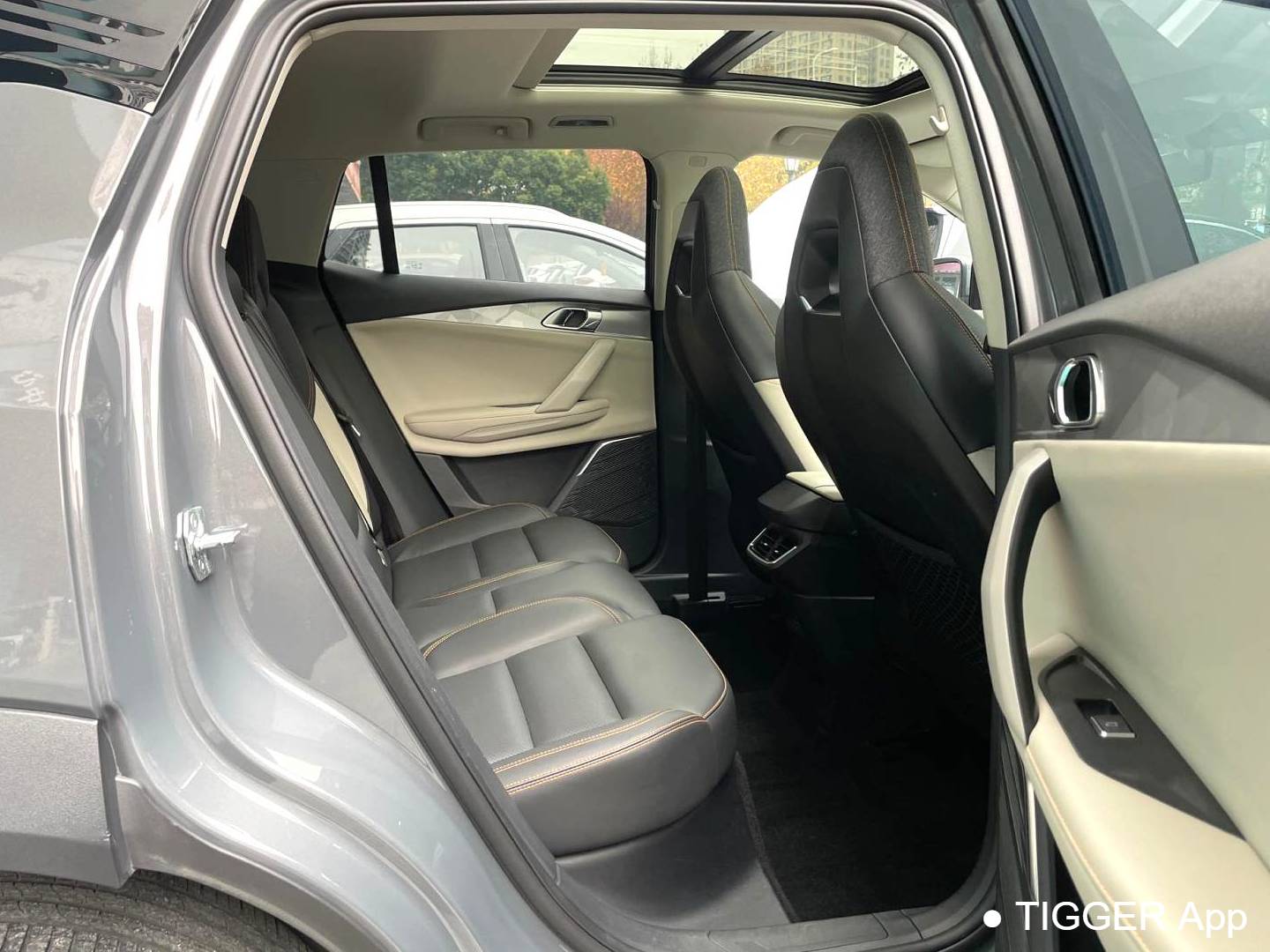 LYNK&CO 06 New Energy 2022 LYNK&CO 06 PHEV 1.5TD 84KM Range Edition Pro Automatic Transmission