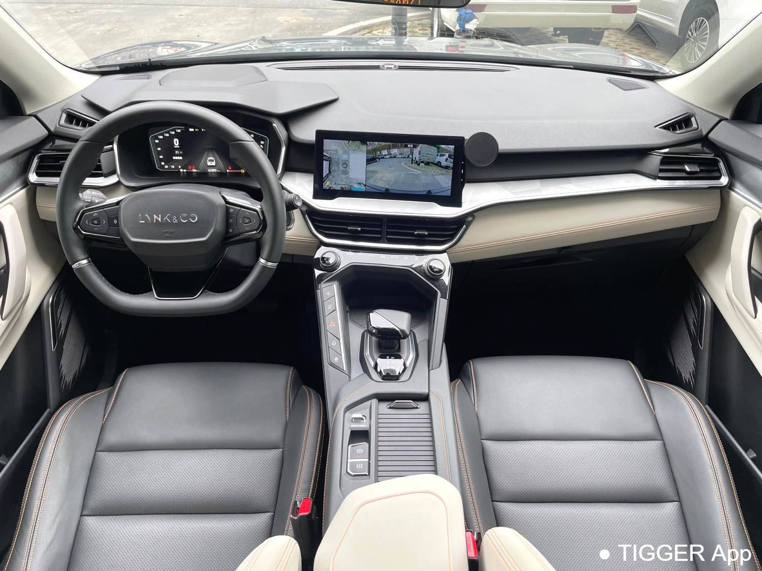 LYNK&CO 06 New Energy 2022 LYNK&CO 06 PHEV 1.5TD 84KM Range Edition Pro Automatic Transmission