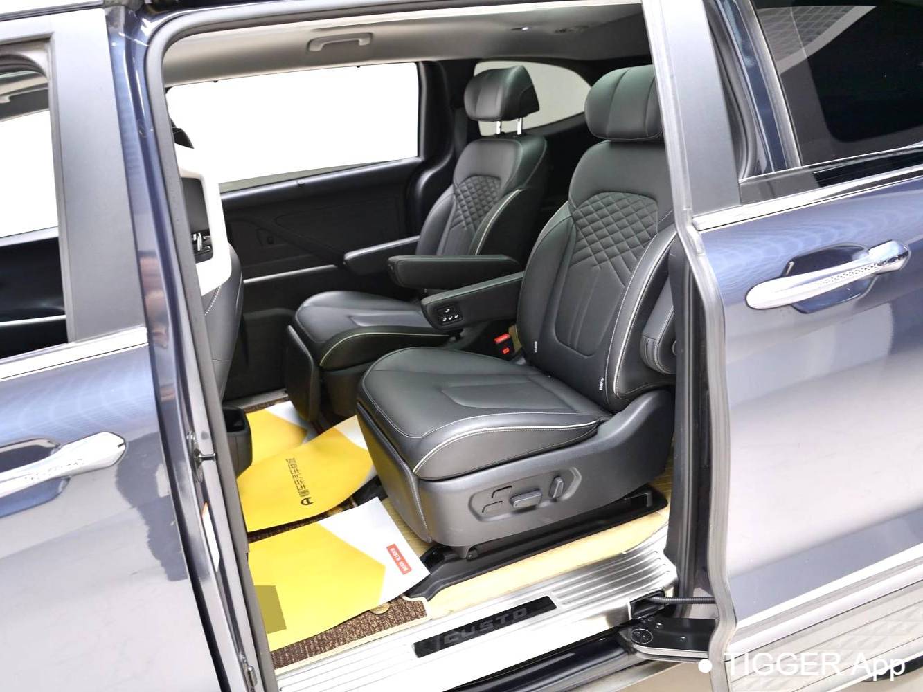 HYUNDAI 2021 Custo 2.0TGDi 380TGDi TOP Premium Intelligent Love Flagship Edition Automatic Transmission