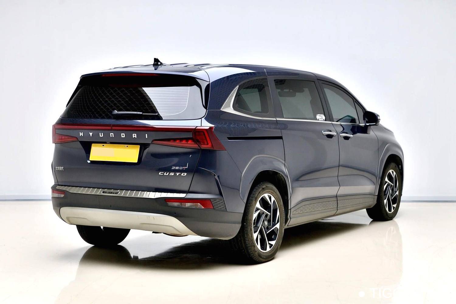 HYUNDAI 2021 Custo 2.0TGDi 380TGDi TOP Premium Intelligent Love Flagship Edition Automatic Transmission