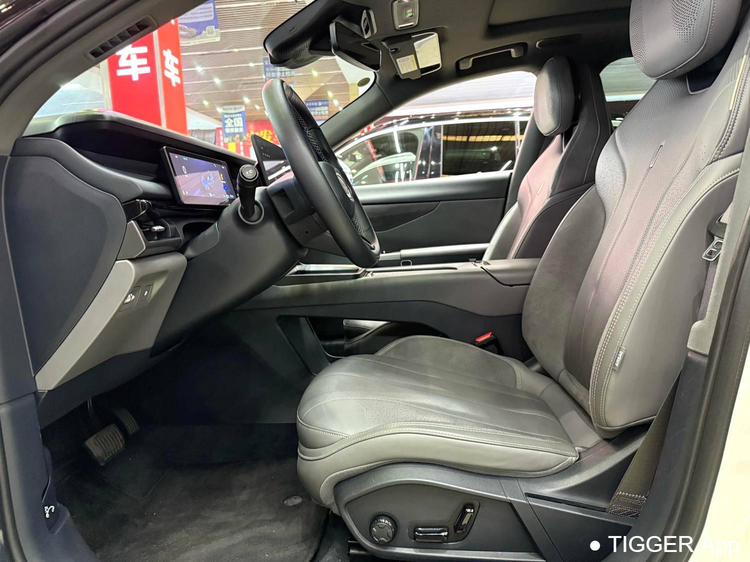 LYNK&CO 2024 LYNK&CO 07 EM-P 1.5T 126 Long Range Ultra Automatic Transmission