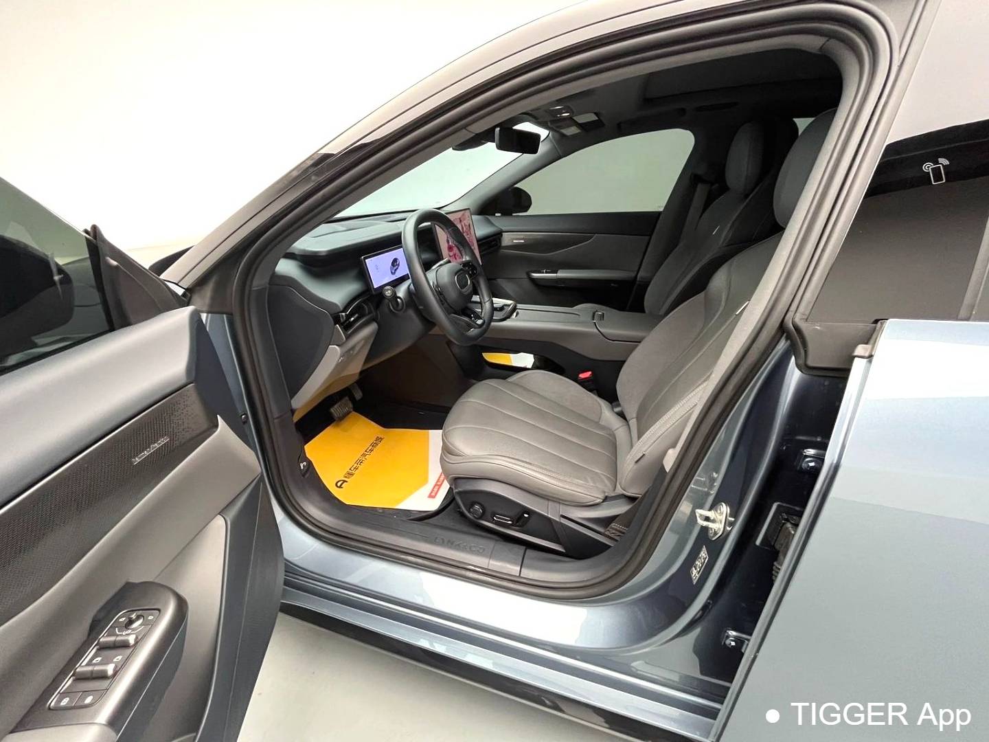 LYNK&CO  2024 LYNK&CO  07 EM-P 1.5T 126 Long Range Halo Automatic Transmission