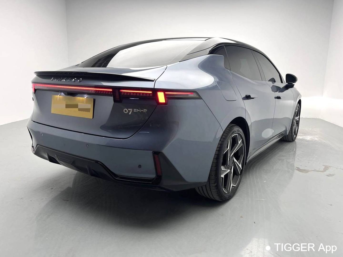 LYNK&CO  2024 LYNK&CO  07 EM-P 1.5T 126 Long Range Halo Automatic Transmission