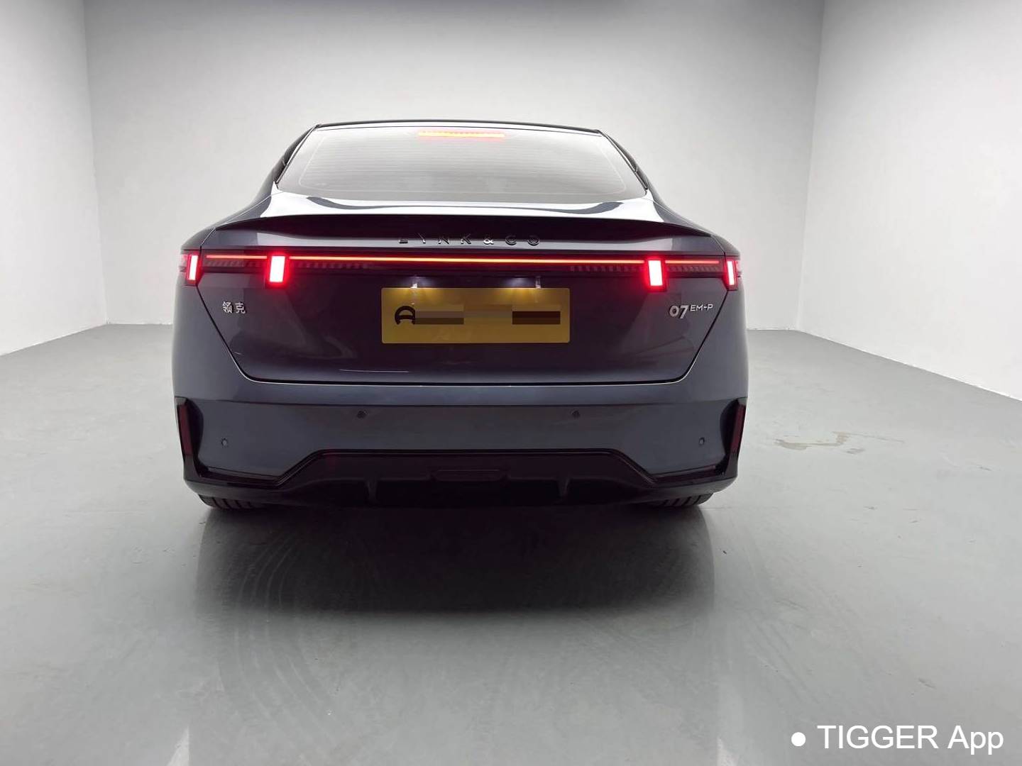 LYNK&CO  2024 LYNK&CO  07 EM-P 1.5T 126 Long Range Halo Automatic Transmission